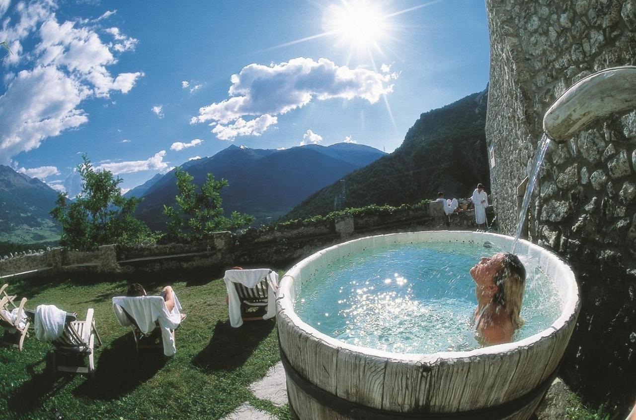 Albergo Ristorante San Pietro Valdisotto Exterior foto